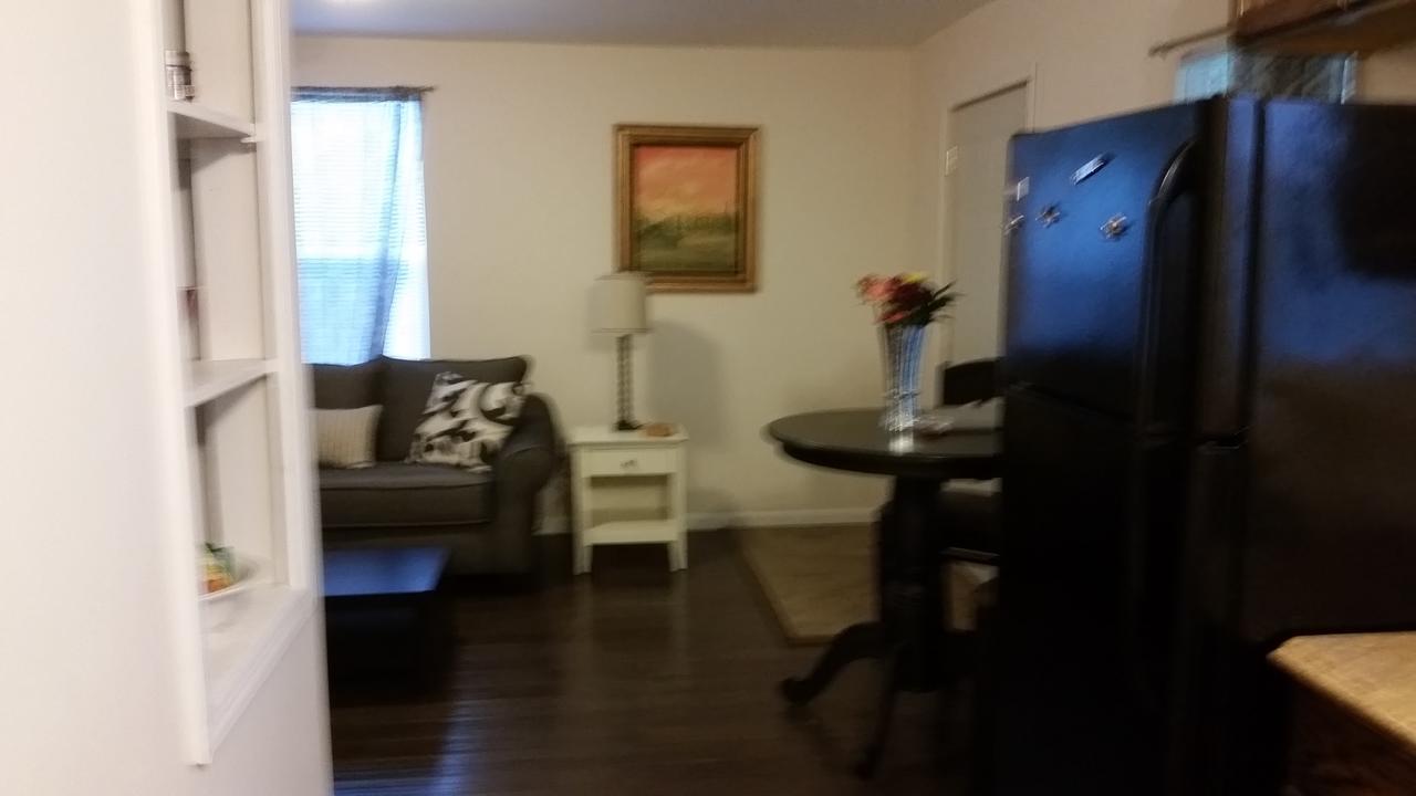 דירות אינדיאנפוליס 1551 Sturm Ave מראה חיצוני תמונה